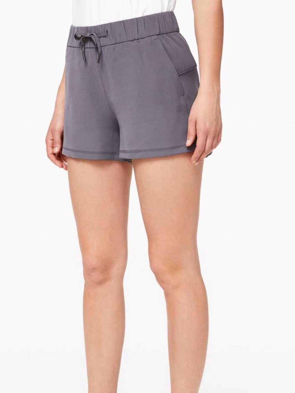 Lululemon on the Fly gray shorts sz 8 or 6